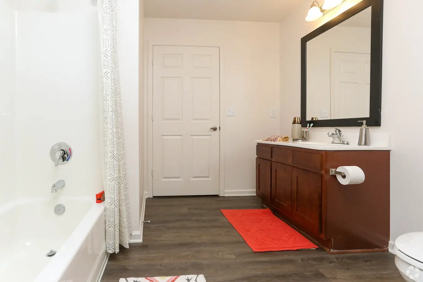 Merced Station Interior 